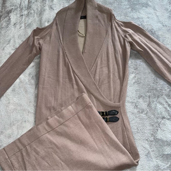 BPC collection light brown long sleeve open shoulder midi dress - Picture 2 of 10